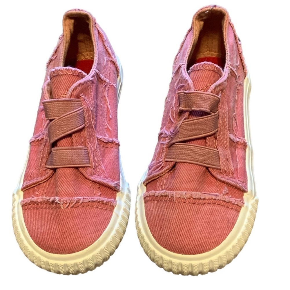 Blowfish Malibu Toddler Girls Size 9 Pink Distressed Look Slip On Canvas Casual